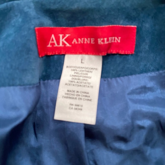 Vintage Ann Klein blue suede lined jacket - Picture 7 of 10